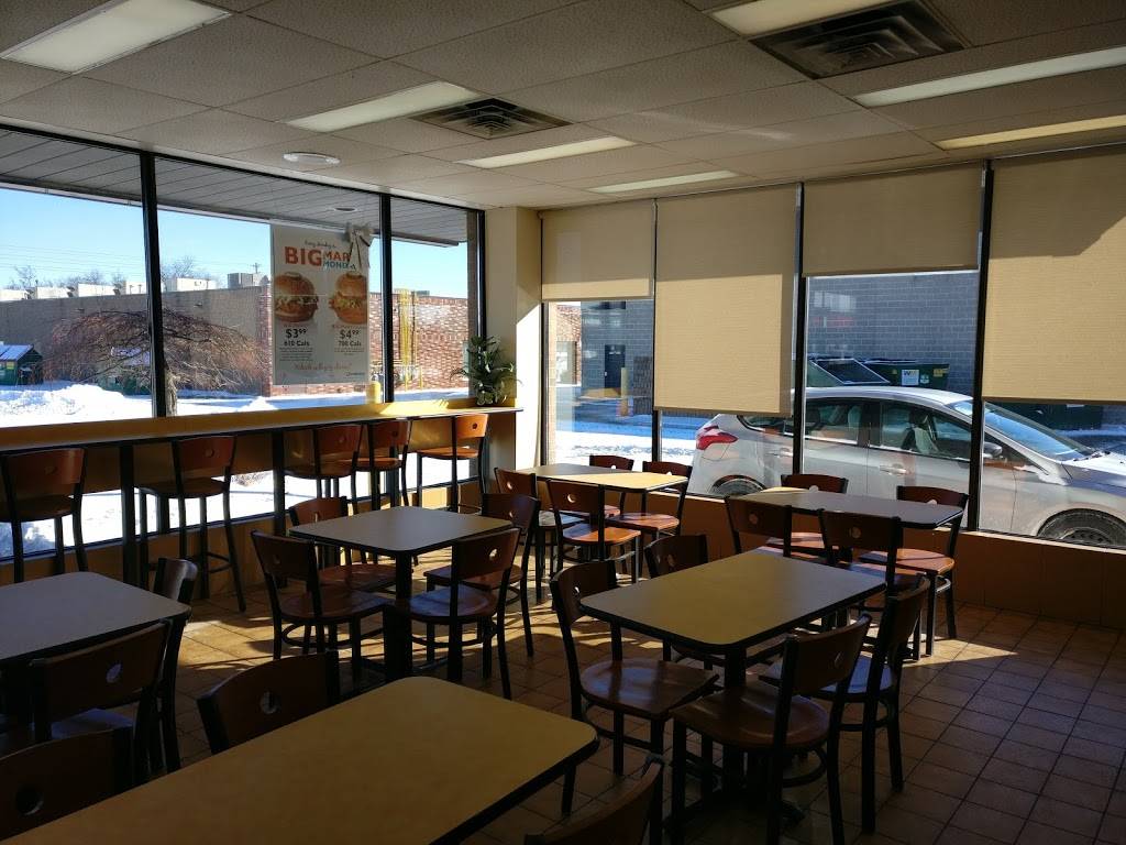 Mary Browns Chicken & Taters | restaurant | Canada Trust Plaza, 170 Silvercreek Pkwy N, Guelph, ON N1H 7P7, Canada | 5198370744 OR +1 519-837-0744