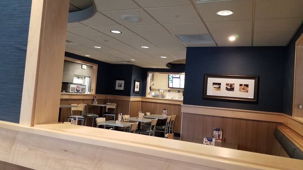 Culvers | restaurant | 6830 Whitmore Lake Rd, Brighton, MI 48116, USA | 8105884314 OR +1 810-588-4314
