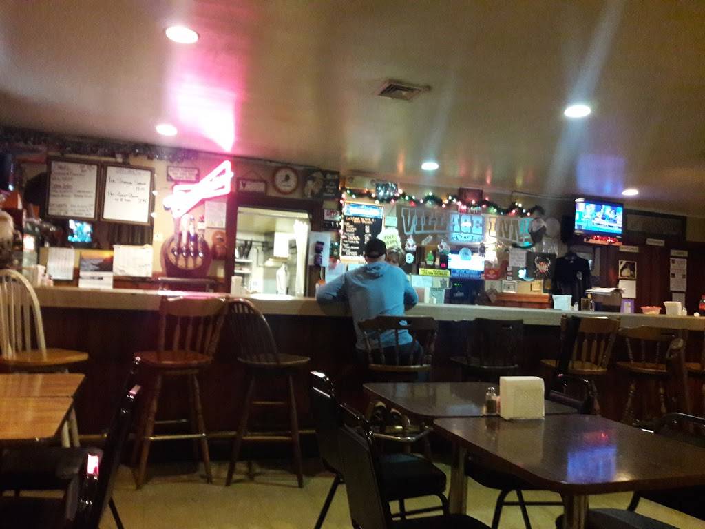 Village Inn | restaurant | 32263 Old Ocean City Rd, Parsonsburg, MD 21849, USA | 4107422935 OR +1 410-742-2935
