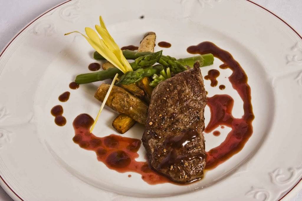 Restaurant La Maison Chez Nous | restaurant | 847 Rue Mountain, Granby, QC J2H 0L5, Canada | 4503722991 OR +1 450-372-2991