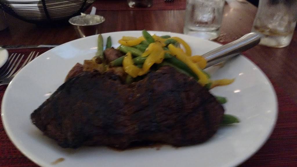 Merchants Cafe | restaurant | 350 West Mart Center Drive, Chicago, IL 60654, USA | 3125291157 OR +1 312-529-1157