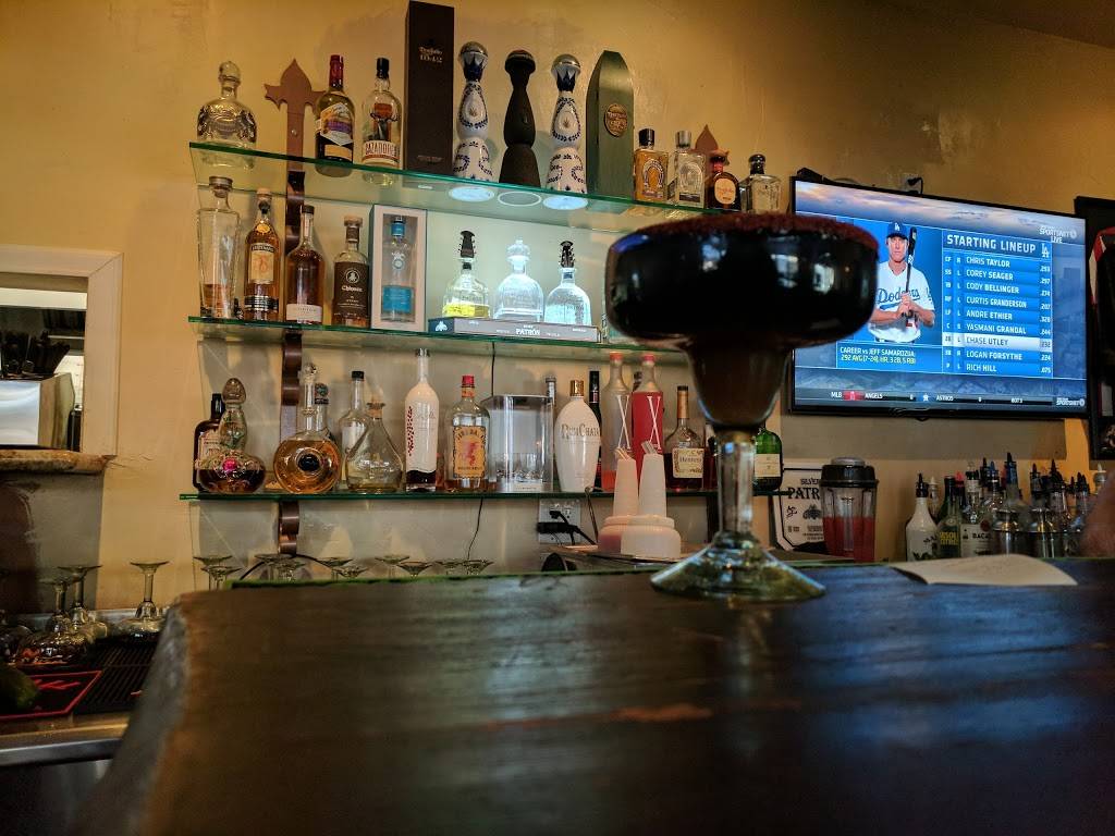 El Tarasco Mexican Restaurant | restaurant | 13039 Glenoaks Blvd, Sylmar, CA 91342, USA | 8183678510 OR +1 818-367-8510