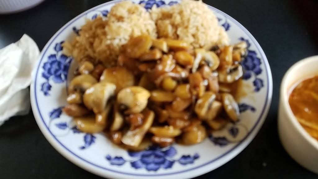 Great Wall Express | restaurant | 502 E Broadway, Council Bluffs, IA 51503, USA | 7123231541 OR +1 712-323-1541