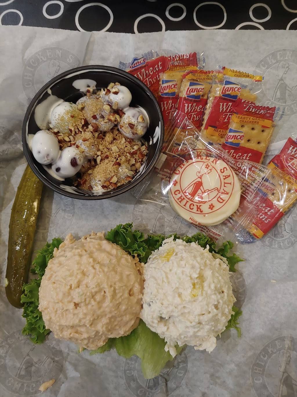 Chicken Salad Chick | restaurant | 7917 Beechmont Ave, Cincinnati, OH 45255, USA | 5134074965 OR +1 513-407-4965