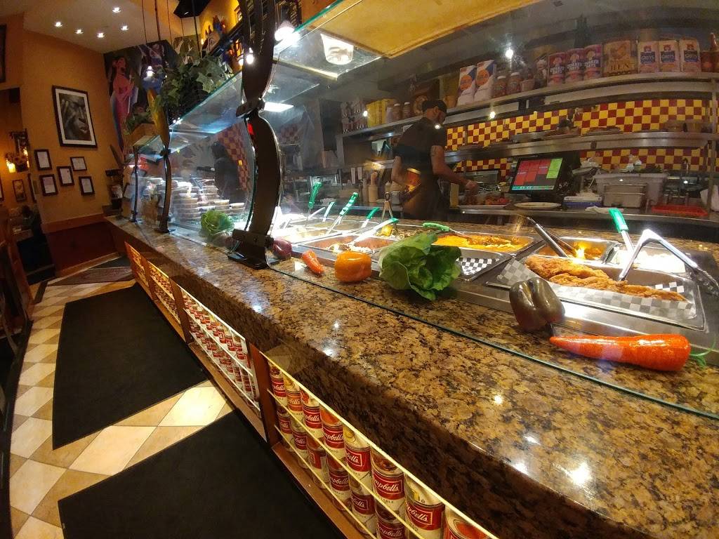 Carolina Kitchen Bar & Grill | restaurant | 6501 America Blvd, Hyattsville, MD 20782, USA | 3019272929 OR +1 301-927-2929