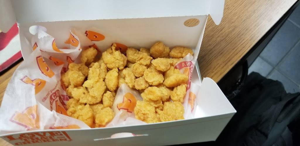 Popeyes Louisiana Kitchen | restaurant | 2601 E Ash St, Goldsboro, NC 27534, USA | 9193305013 OR +1 919-330-5013