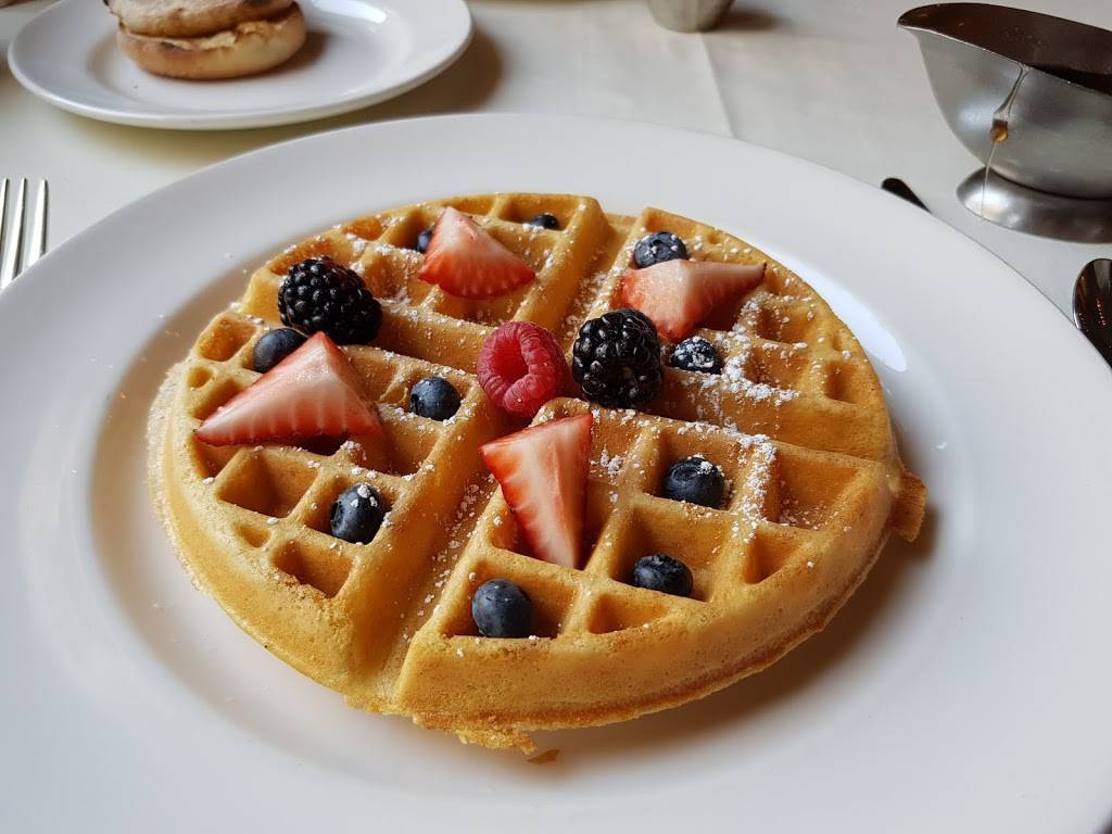 The Ahwahnee Dining Room | restaurant | 1 Ahwahnee Drive, Yosemite Valley, CA 95389, USA | 2093721489 OR +1 209-372-1489