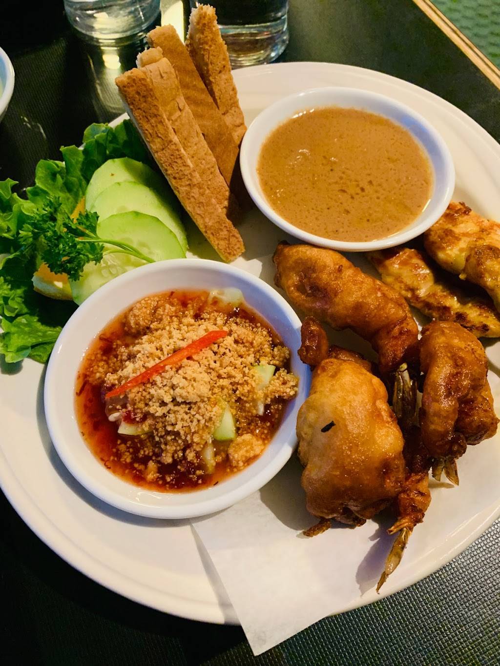 The Old Siam by Siam Kitchen | restaurant | 2509 Jackson Ave, Ann Arbor, MI 48103, USA | 7346652571 OR +1 734-665-2571