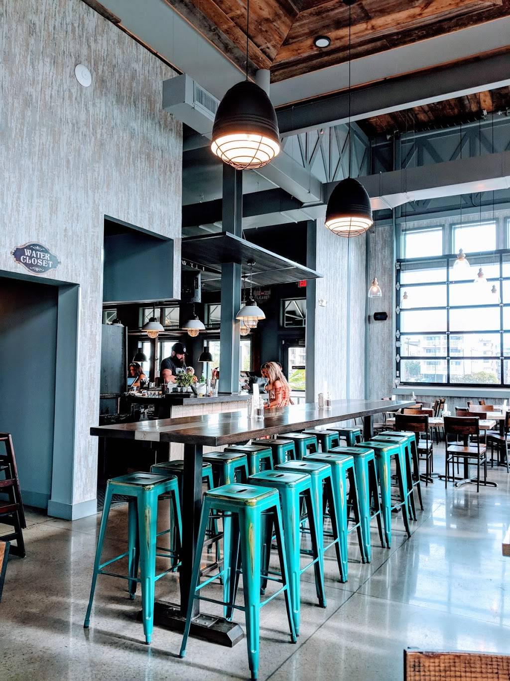 DRY 85 OC | restaurant | 12 48th St, Ocean City, MD 21842, USA | 4436648989 OR +1 443-664-8989