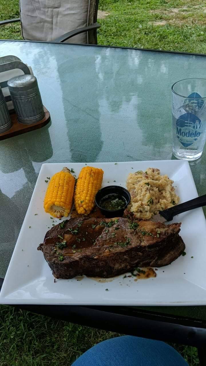 Pig Whistle Inn | restaurant | 108 Stickles Pond Rd, Newton, NJ 07860, USA | 9737864200 OR +1 973-786-4200