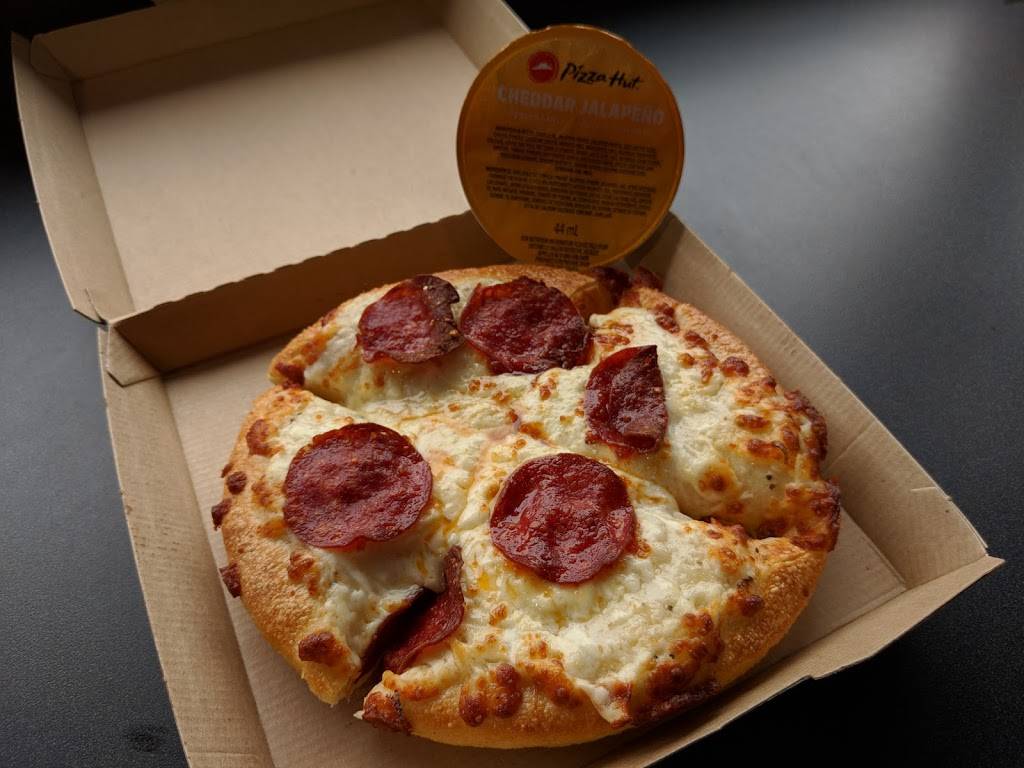 Pizza Hut | meal delivery | 11710 Yonge St #2, Richmond Hill, ON L4E 0K4, Canada | 9057703038 OR +1 905-770-3038
