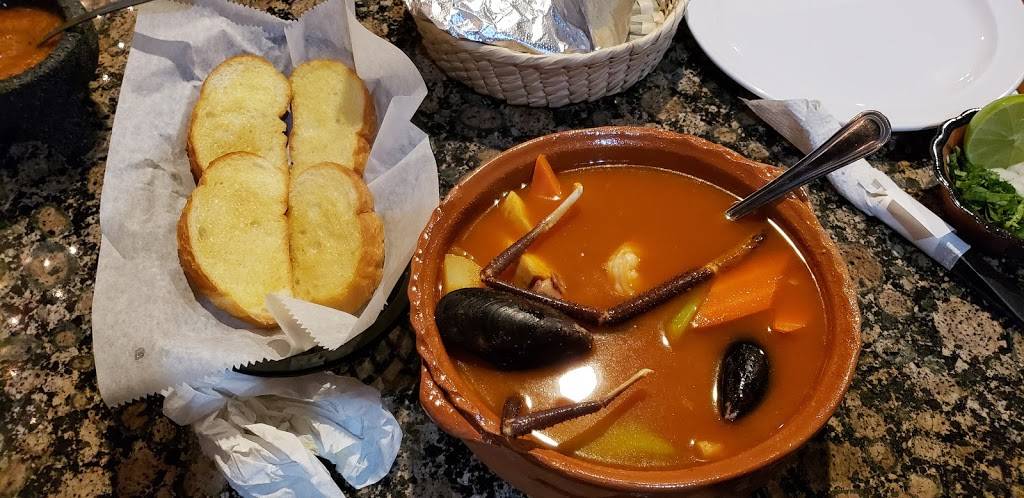 A&J Krazy Kitchen | restaurant | 7547 W Irving Park Rd, Chicago, IL 60634, USA | 7734177133 OR +1 773-417-7133