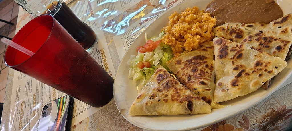 Las Tres Palmas | restaurant | 198 W Batts St, San Benito, TX 78586, USA | 9569235050 OR +1 956-923-5050