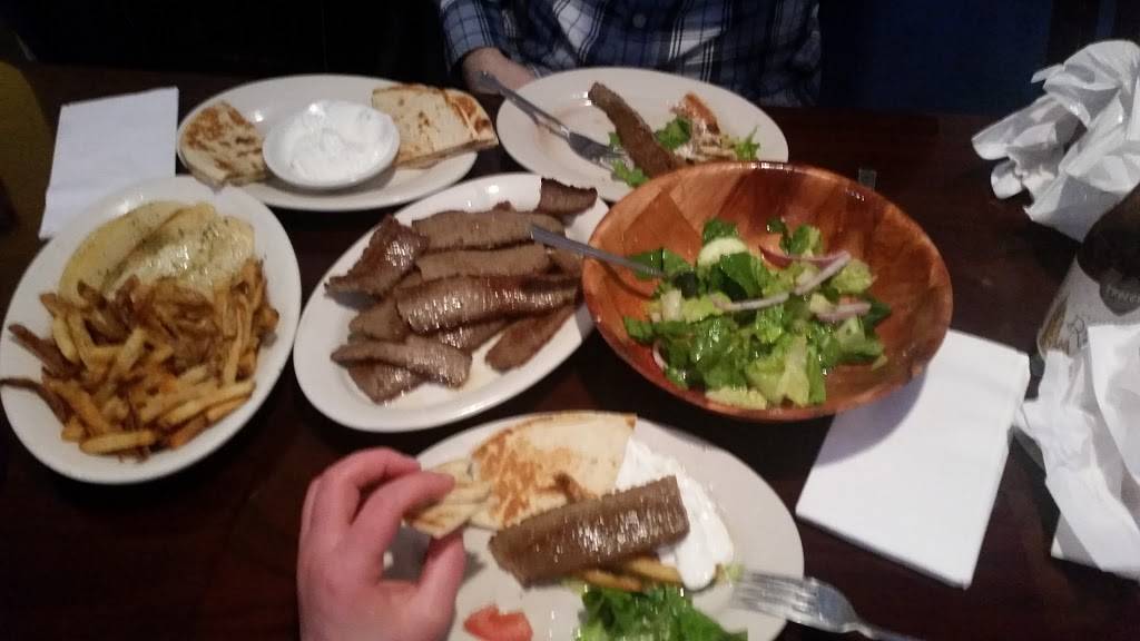 Greek Town Gyros | restaurant | 65 Park Ave, Rutherford, NJ 07070, USA | 2016720045 OR +1 201-672-0045