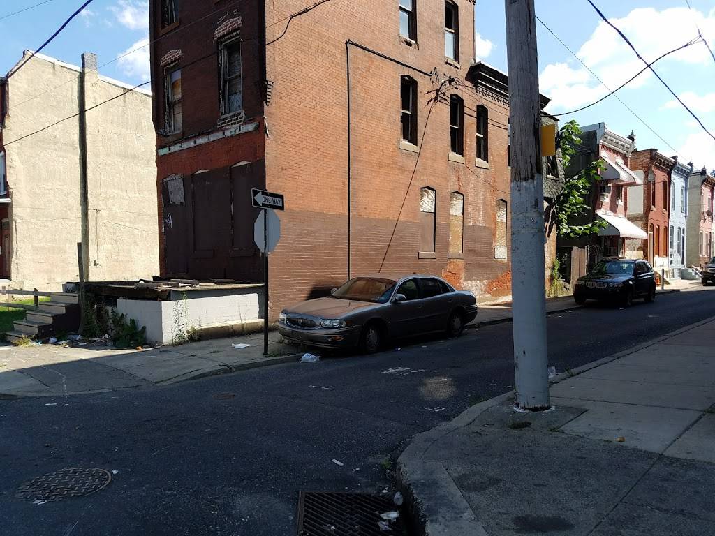 Mikes Deli | meal takeaway | 1630 W Lehigh Ave, Philadelphia, PA 19132, USA | 2152277707 OR +1 215-227-7707