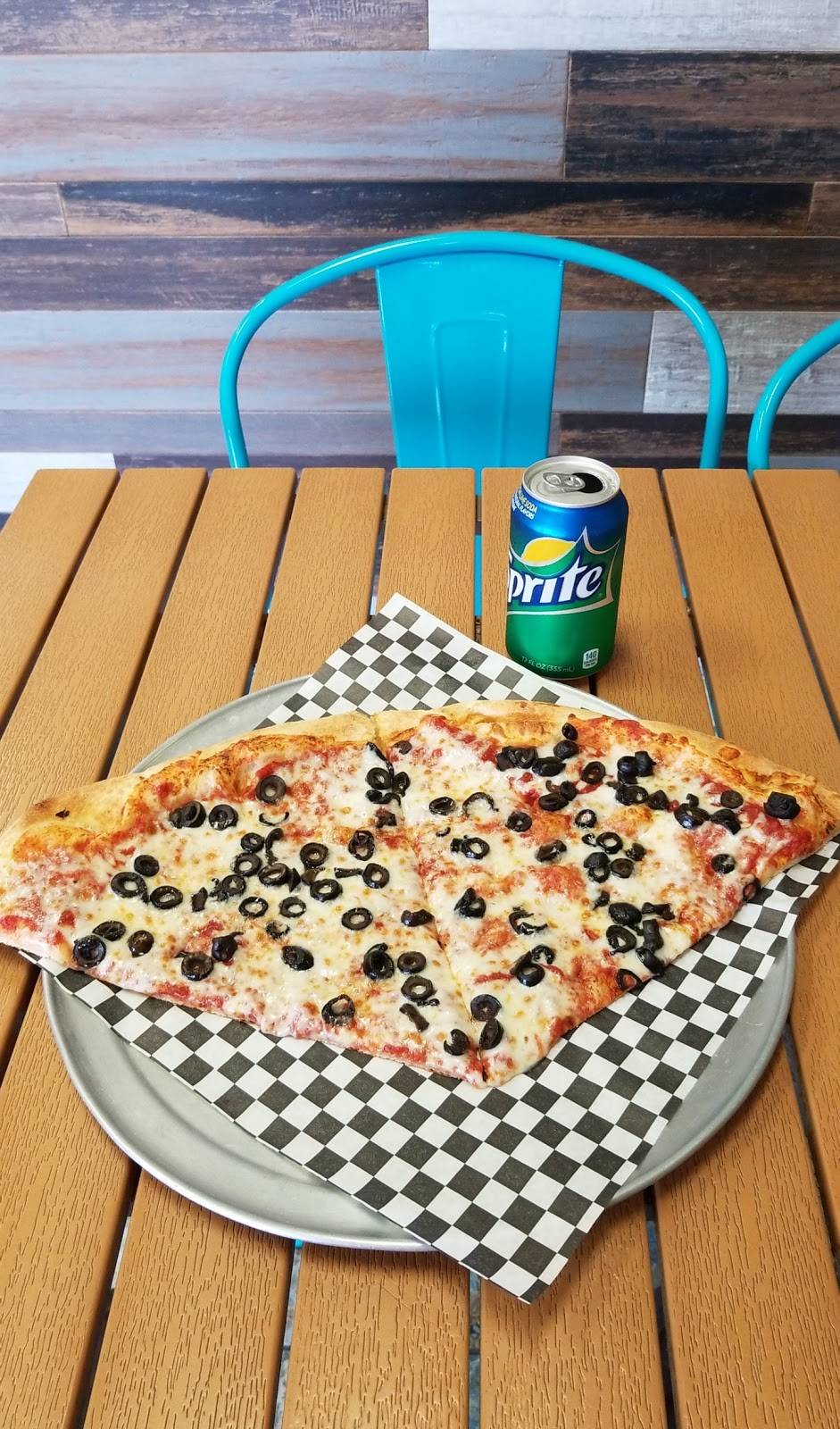 Clockwork Pizza | meal delivery | 7520 S Rural Rd #A9, Tempe, AZ 85283, USA | 4807552250 OR +1 480-755-2250