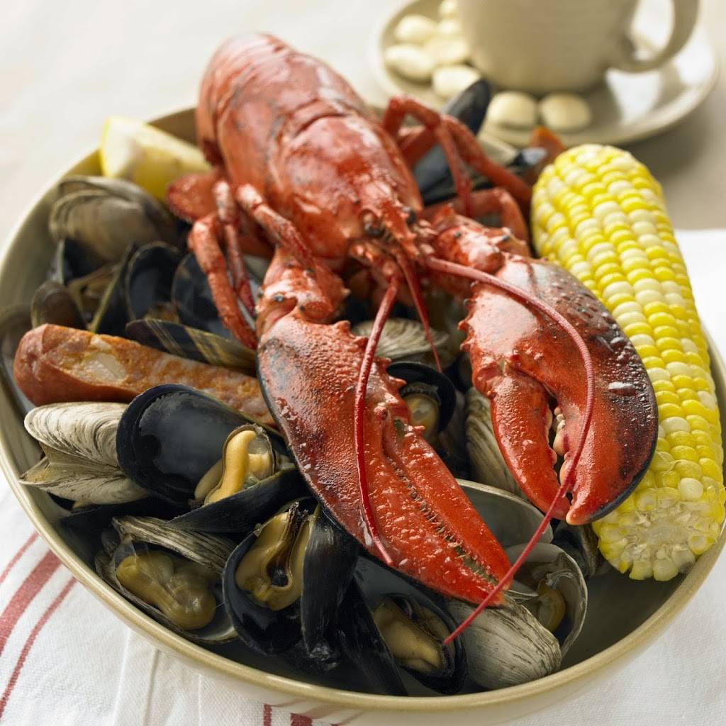 Legal Sea Foods | restaurant | 320 23rd St S, Arlington, VA 22202, USA | 7034151200 OR +1 703-415-1200