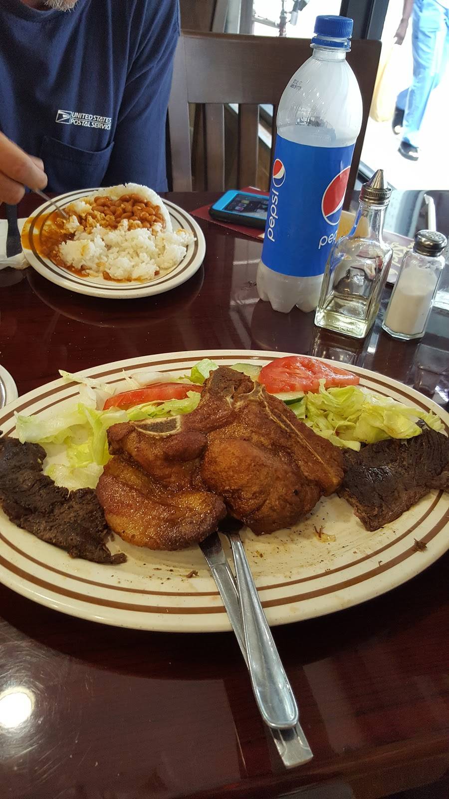 The Rock Restaurant & Diner | restaurant | 91-17 Liberty Ave, Ozone Park, NY 11417, USA | 7187853022 OR +1 718-785-3022