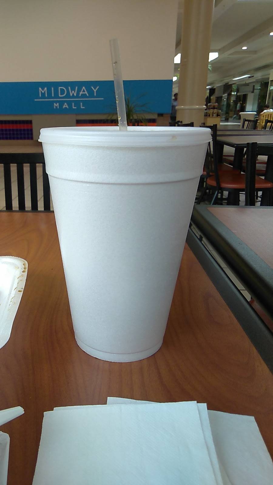 Jjs Barbeque | restaurant | 3321 Midway Mall, Elyria, OH 44035, USA | 4403249015 OR +1 440-324-9015