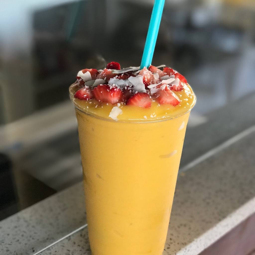 Ellas Jüs - Juice Bar - Fresh Juices & Smoothies | restaurant | 16045 Sherman Way Ste #K, Van Nuys, CA 91406, USA | 8189468083 OR +1 818-946-8083