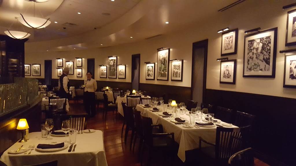 Shulas Steak House | restaurant | 5040 Wild Horse Pass Blvd, Chandler, AZ 85226, USA | 5207961972 OR +1 520-796-1972