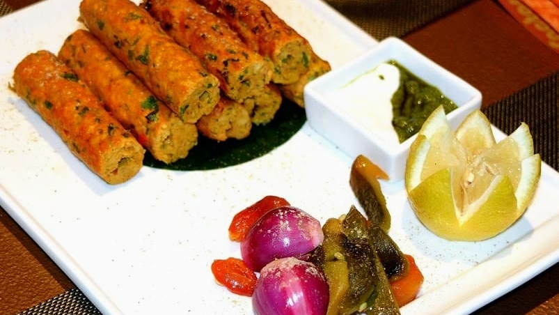 Miyaji kebab & rumali rolls | restaurant | 674 Quince Orchard Rd, Gaithersburg, MD 20878, USA | 2409127763 OR +1 240-912-7763