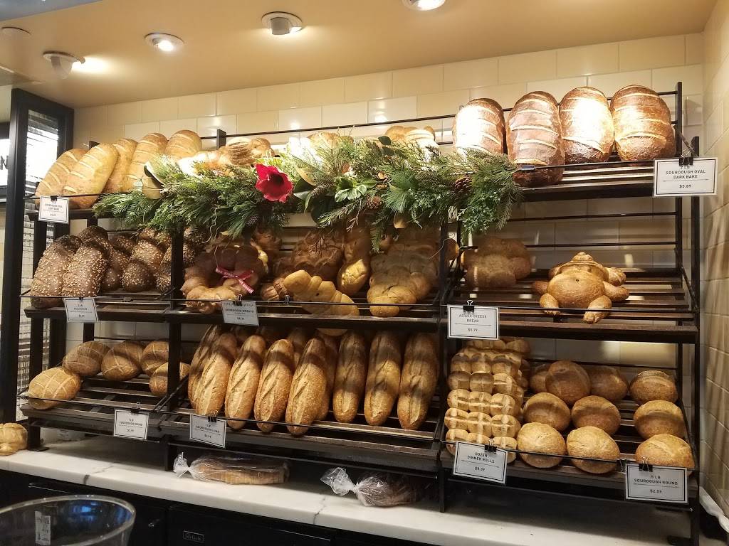 Boudin Bakery | bakery | 2345 Midway Dr, Santa Rosa, CA 95405, USA | 7073034100 OR +1 707-303-4100