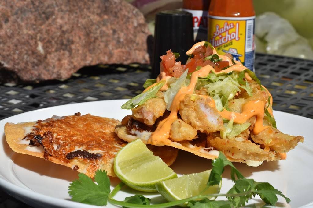 Tacos Y Mariscos Gio | restaurant | 395 S Federal Blvd, Denver, CO 80219, USA | 7205777849 OR +1 720-577-7849
