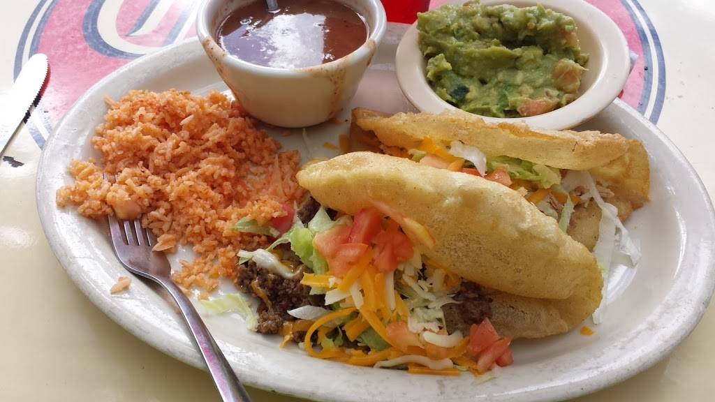 Taco Garage | restaurant | 8403 Broadway St, San Antonio, TX 78209, USA | 2108264405 OR +1 210-826-4405