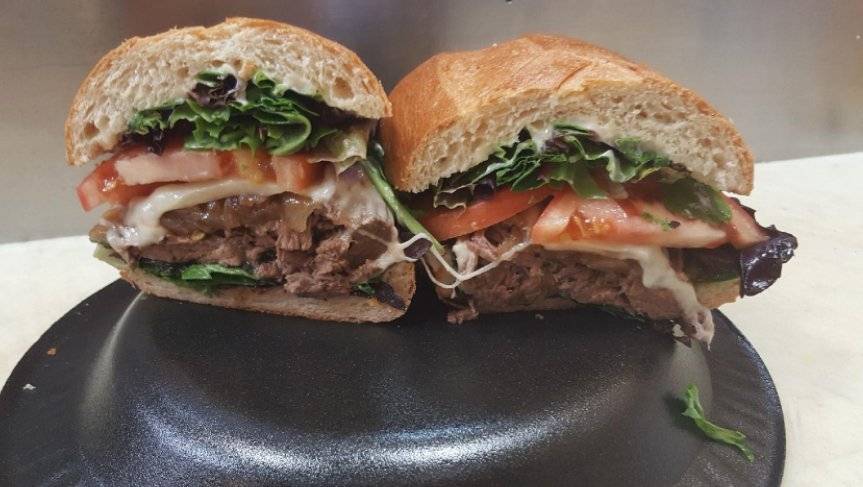 Latin American Food Truck | restaurant | 4816 Boiling Brook Pkwy, Rockville, MD 20852, USA | 3018859196 OR +1 301-885-9196