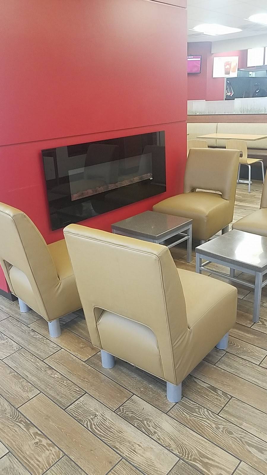 Wendys | restaurant | 112 Westover Dr, Hattiesburg, MS 39402, USA | 6012648339 OR +1 601-264-8339