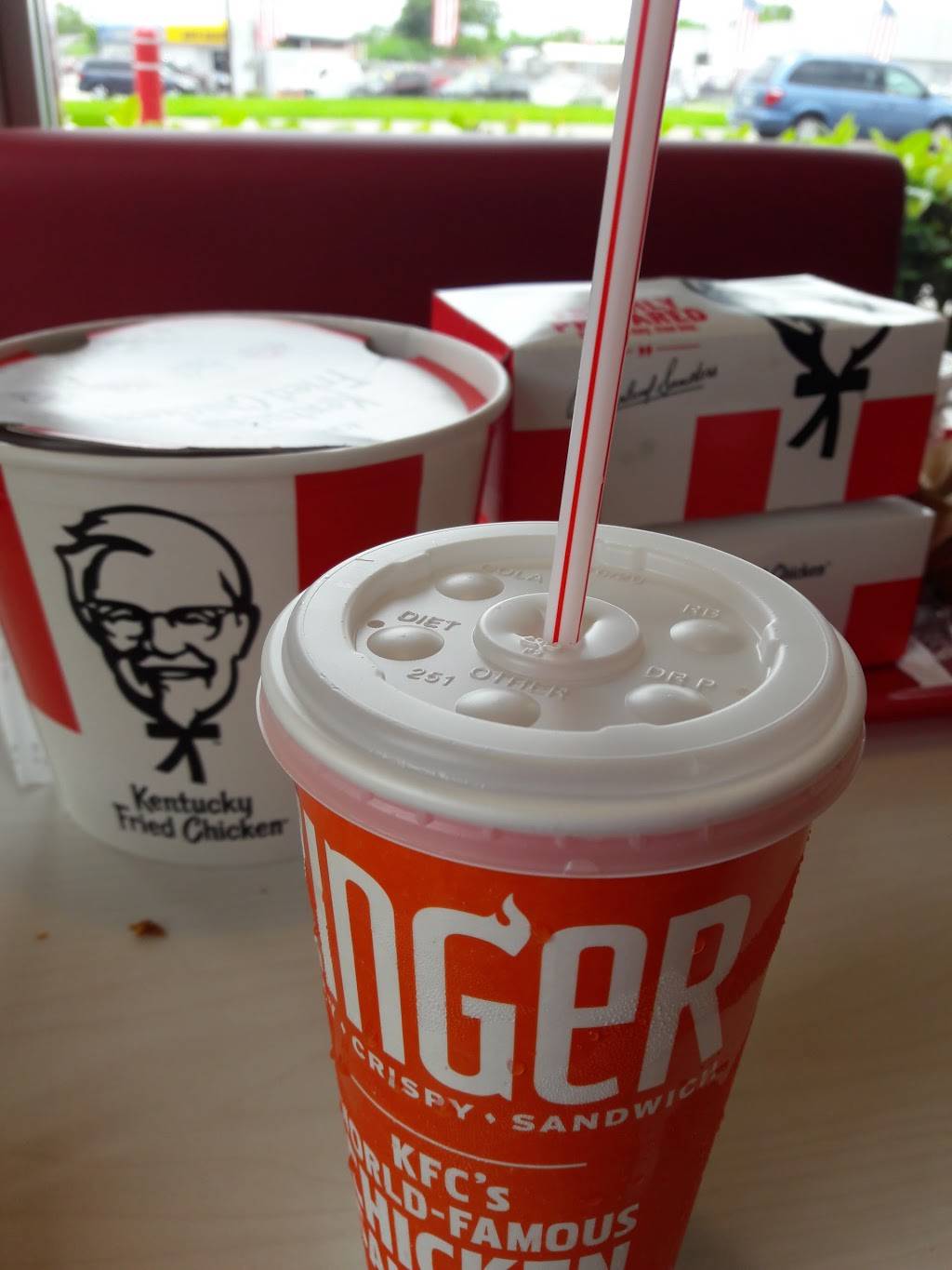 KFC | restaurant | 30010 S Federal Hwy, Homestead, FL 33033, USA | 3052471590 OR +1 305-247-1590