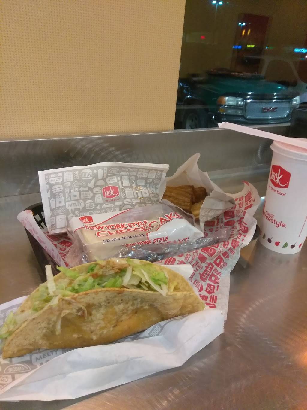 Jack in the Box | restaurant | 11285 Sierra Ave, Fontana, CA 92337, USA | 9094283289 OR +1 909-428-3289