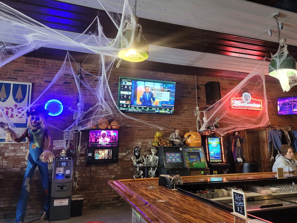 Stumble Inn | restaurant | 516 N Main St, Donnellson, IA 52625, USA | 3198353001 OR +1 319-835-3001