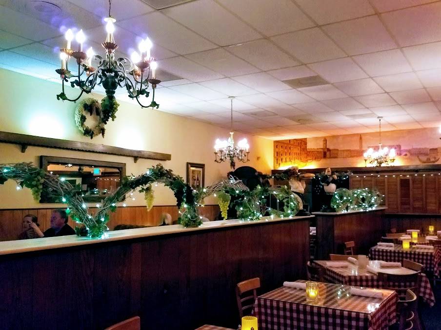 Scarantinos Italian Inn | restaurant | 1524 E Colorado St, Glendale, CA 91205, USA | 8182479777 OR +1 818-247-9777