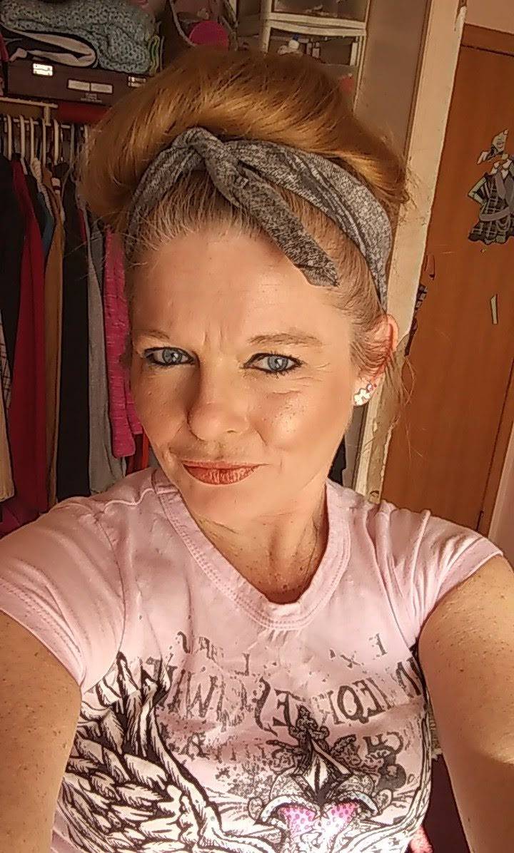 Shuckers | night club | 70 Olde Main Plaza, St Albans, WV 25177, USA | 3047221500 OR +1 304-722-1500