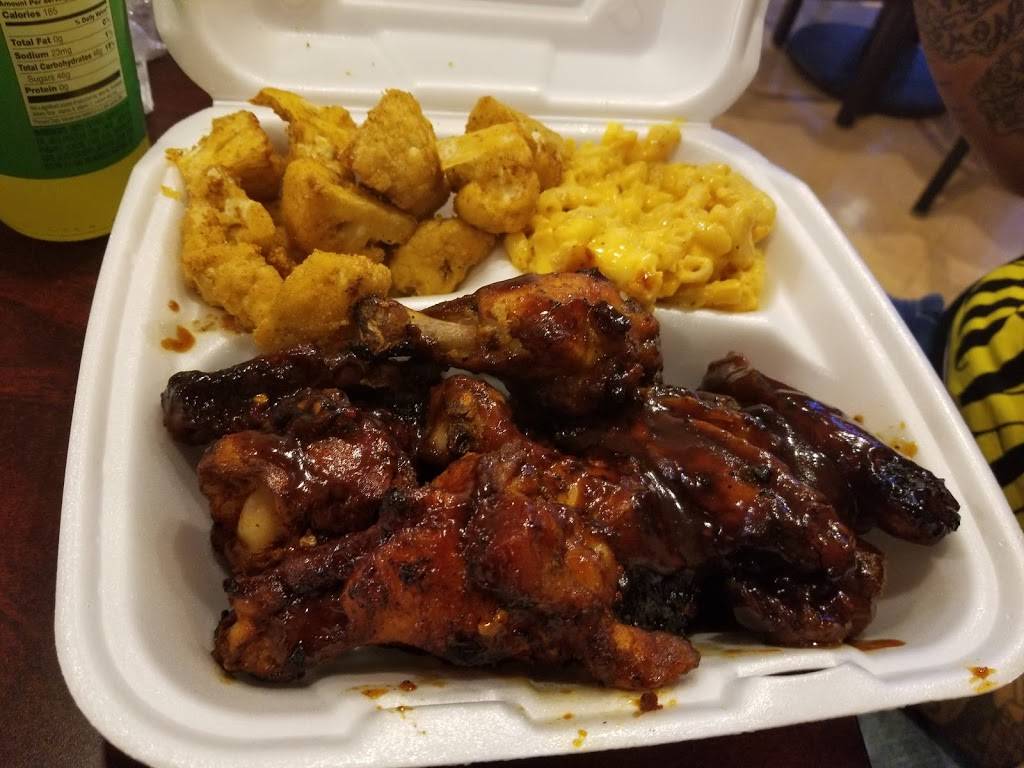 Wings n Tings | meal delivery | 5820 E W.T. Harris Blvd, Charlotte, NC 28215, USA | 7049005605 OR +1 704-900-5605