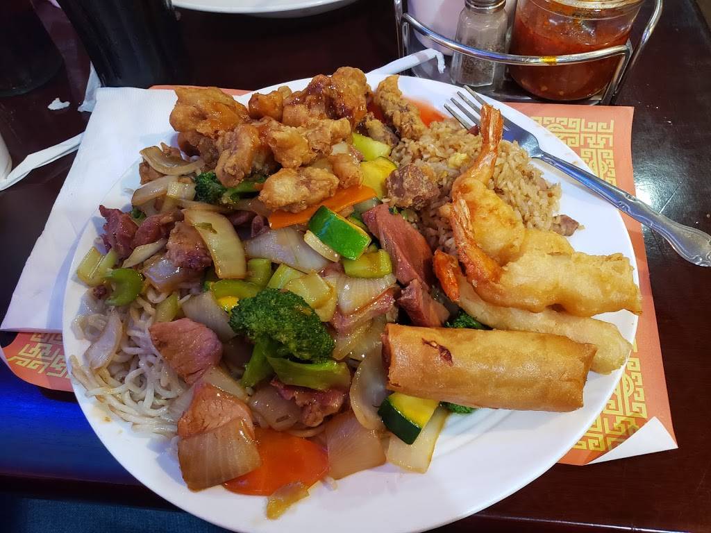 Imperial Garden Restaurant | restaurant | 6640 N Blackstone Ave, Fresno, CA 93710, USA | 5594354406 OR +1 559-435-4406