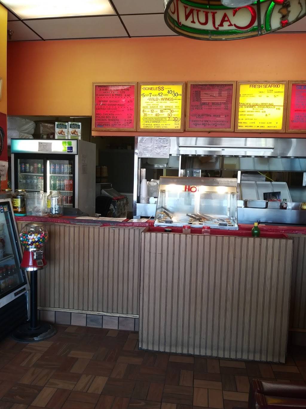 Cajun Joes | restaurant | 11341 Buckeye Rd, Cleveland, OH 44104, USA | 2162317922 OR +1 216-231-7922