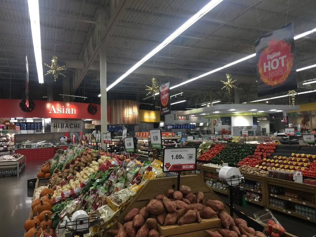 HyVee | restaurant | Eagan, MN 55123, USA | 6514053660 OR +1 651-405-3660