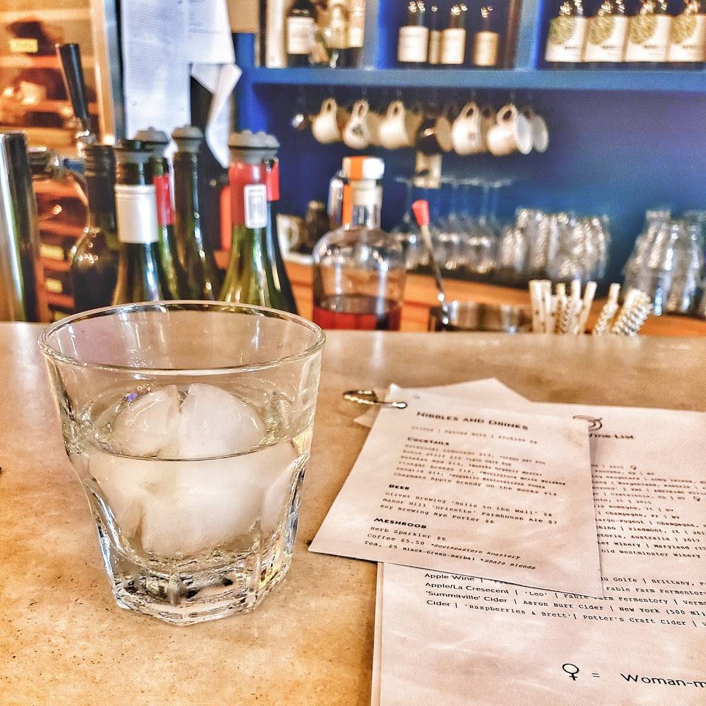 Dio Wine Bar | restaurant | 904 H St NE, Washington, DC 20002, USA | 2025063103 OR +1 202-506-3103