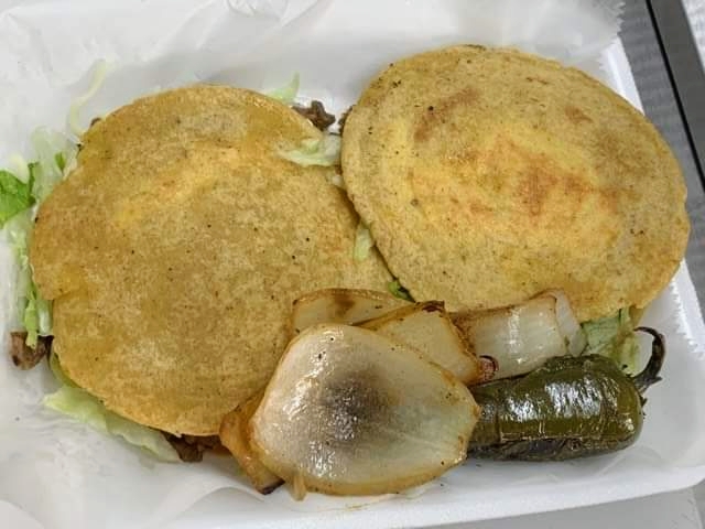 Taqueria Campechano | restaurant | 2700 W National Ave, Milwaukee, WI 53215, USA | 4146283855 OR +1 414-628-3855