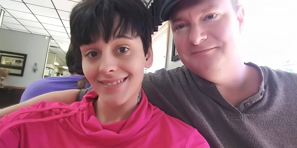 Pizza Plus | restaurant | 5272 E Andrew Johnson Hwy, Russellville, TN 37860, USA | 4235873778 OR +1 423-587-3778