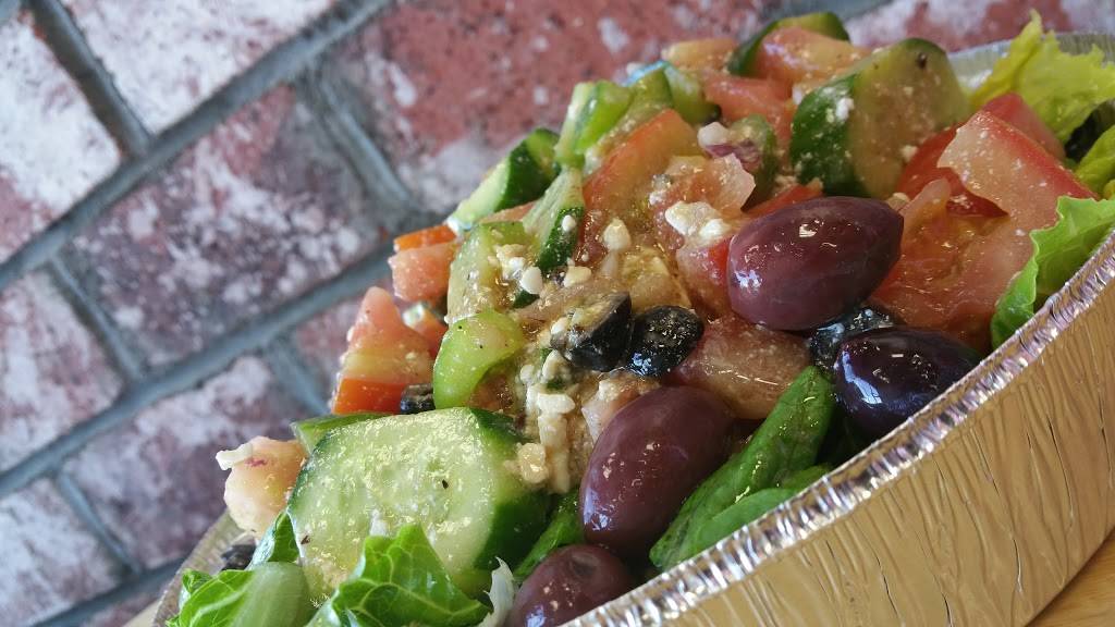 Pizzaholic | meal takeaway | 10750 Glenoaks Blvd #3, Pacoima, CA 91331, USA | 8188904444 OR +1 818-890-4444