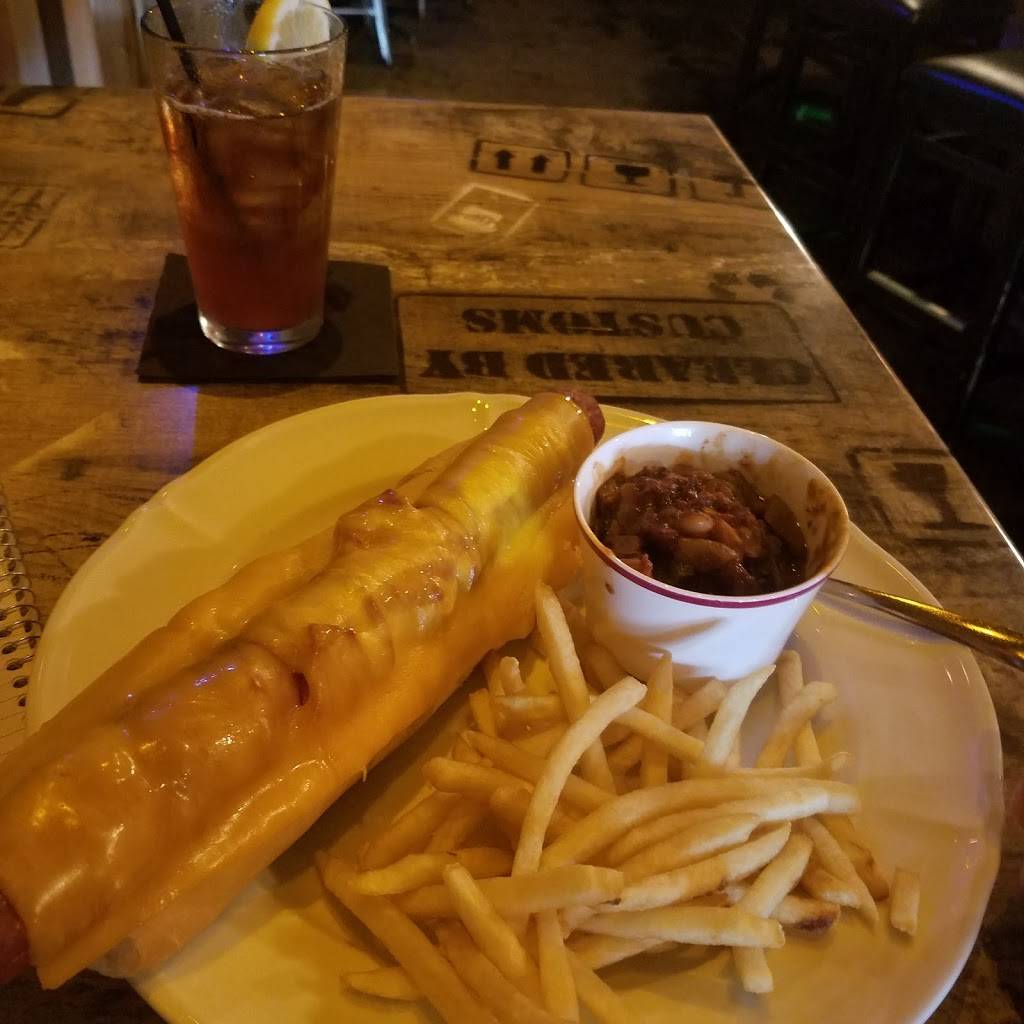 Q Burger Bar & Blues | restaurant | 2376 N Federal Hwy, Fort Lauderdale, FL 33305, USA | 9545652299 OR +1 954-565-2299