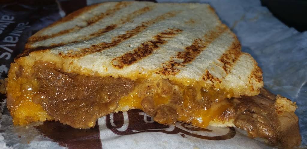 Tim Hortons | restaurant | 507 E Big Beaver Rd, Troy, MI 48083, USA | 2485243100 OR +1 248-524-3100