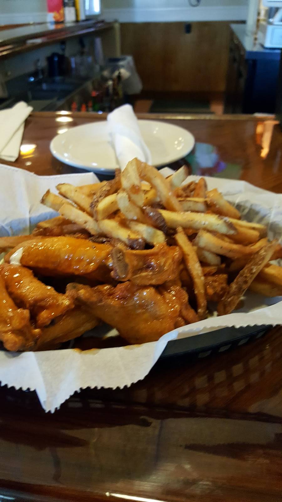 The Loft Cafe & Pub | restaurant | 111 Joel Wright Dr, Hendersonville, NC 28792, USA | 8285959997 OR +1 828-595-9997