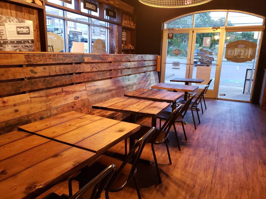 Dickeys Barbecue Pit | restaurant | 2525 Wycliff Ave, Dallas, TX 75219, USA | 2147800999 OR +1 214-780-0999