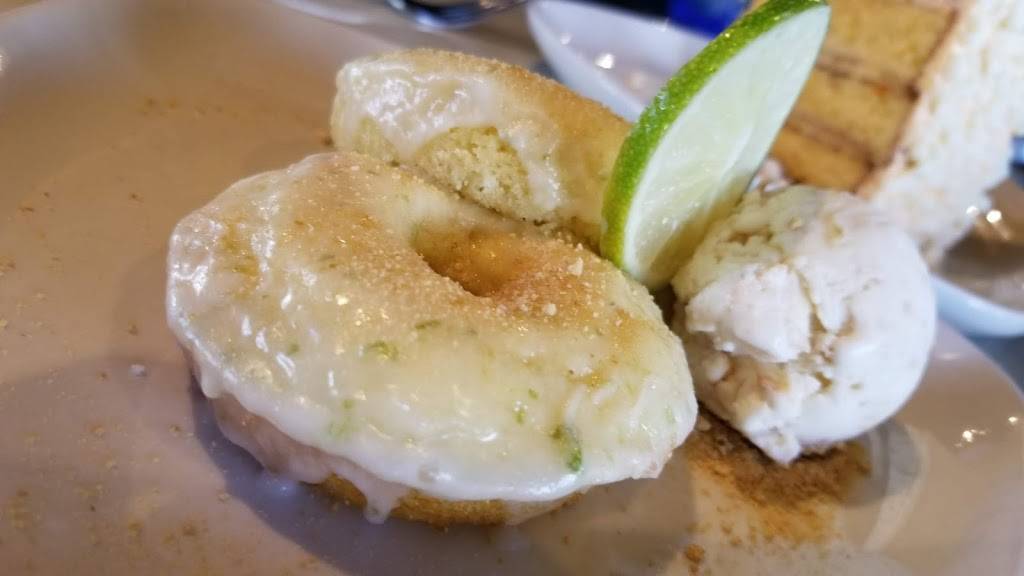 The Pearl Steak & Seafood Restaurant | restaurant | 7935 Airport-Pulling Rd #20, Naples, FL 34109, USA | 2395915939 OR +1 239-591-5939