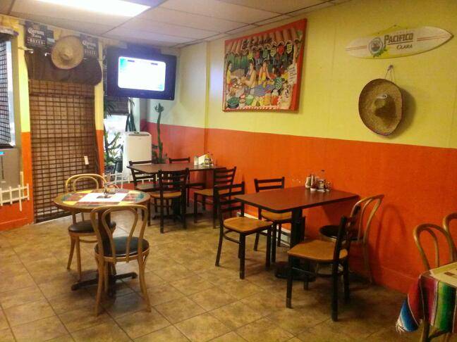 Salsas Gourmet Mexican Restaurant | restaurant | 403 Dickinson St, Springfield, MA 01108, USA | 4137464456 OR +1 413-746-4456